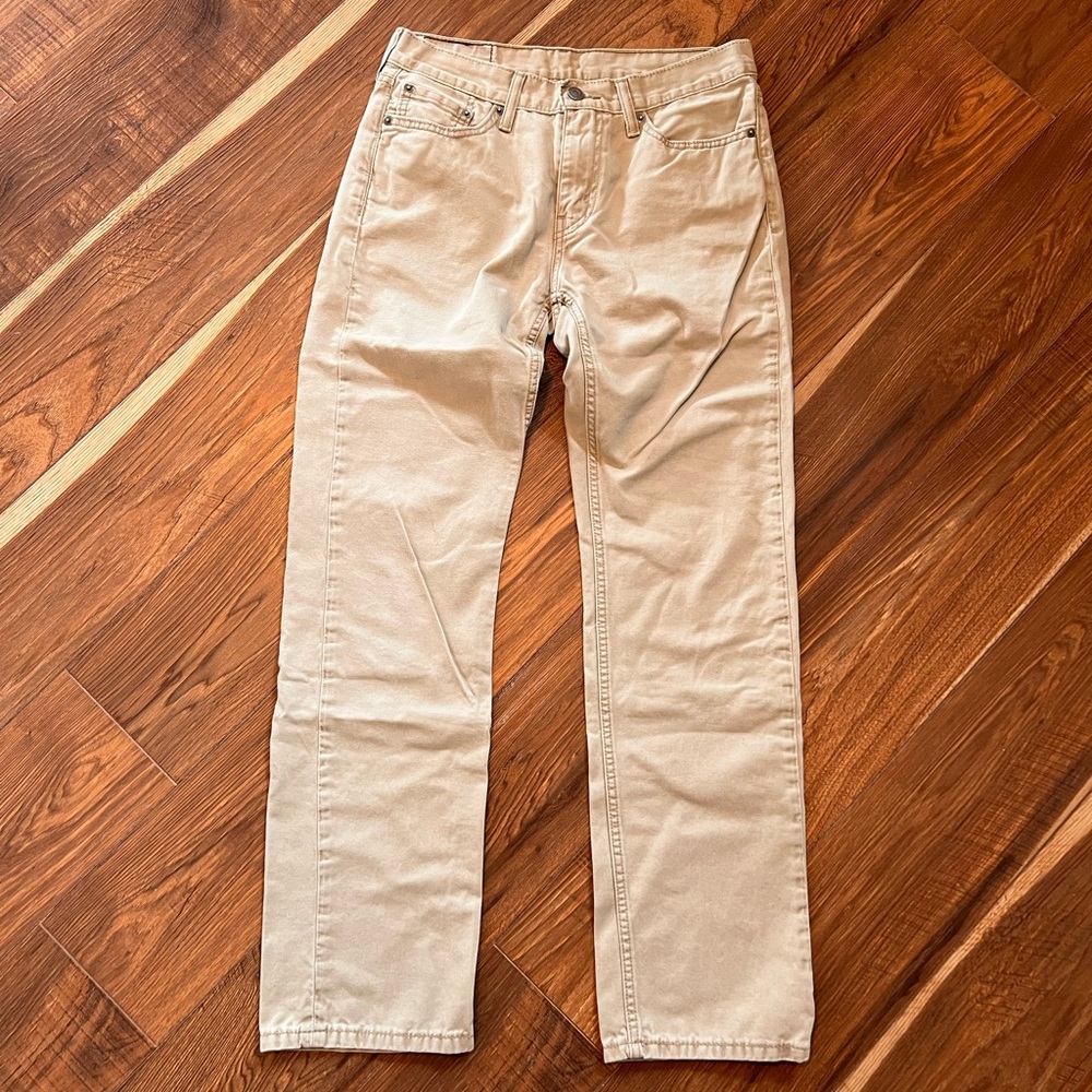 Levi’s 514 Jeans